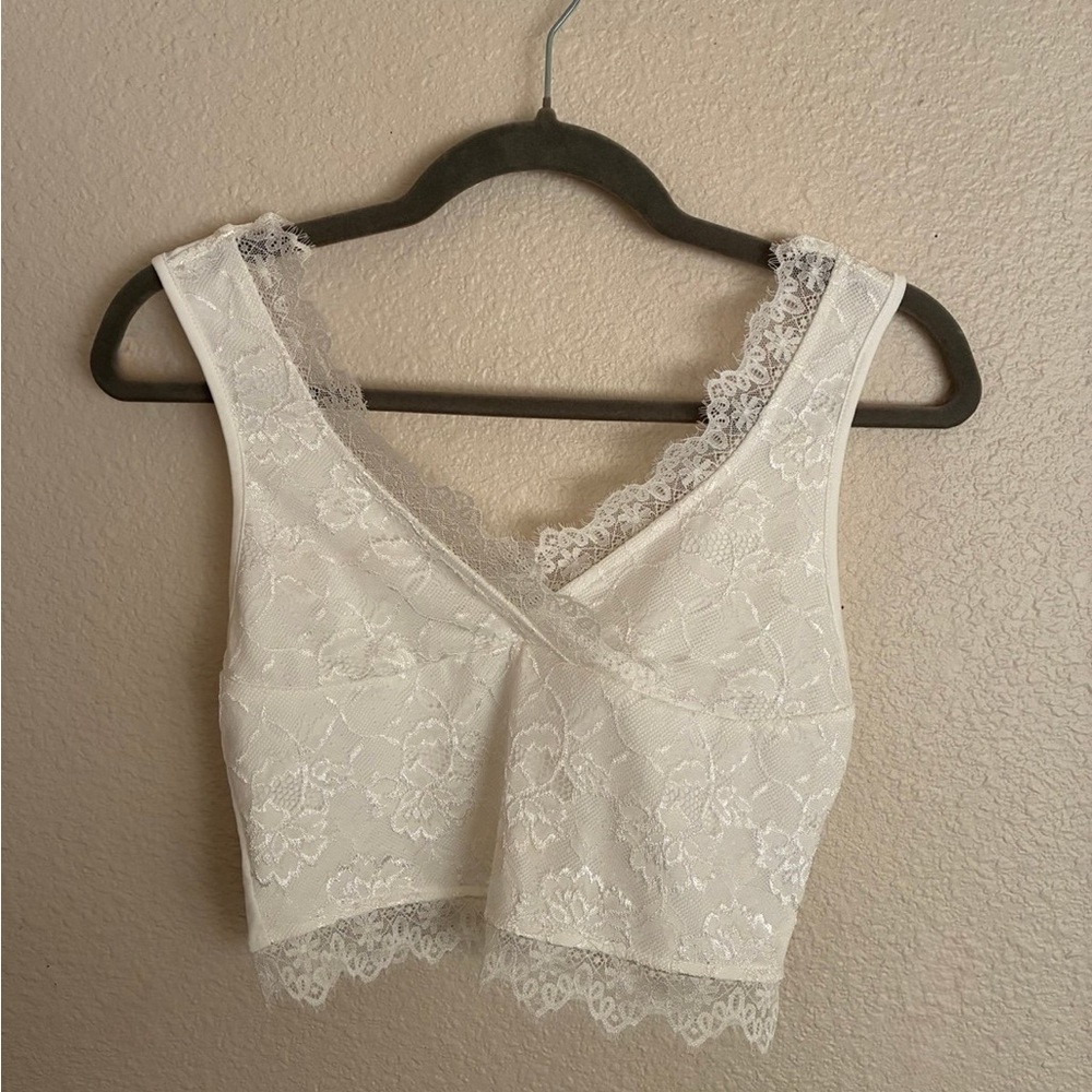 SHEIN White Lace Crop Top – Size S